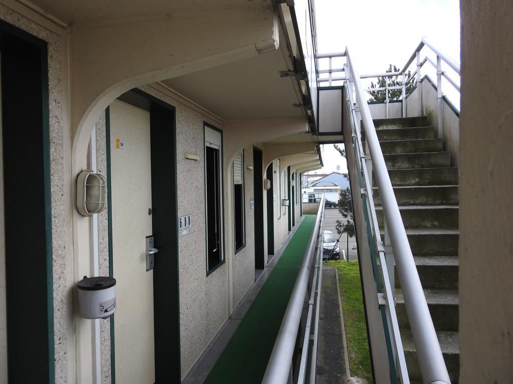 Premiere Classe Conflans-Sainte-Honorine Exterior photo